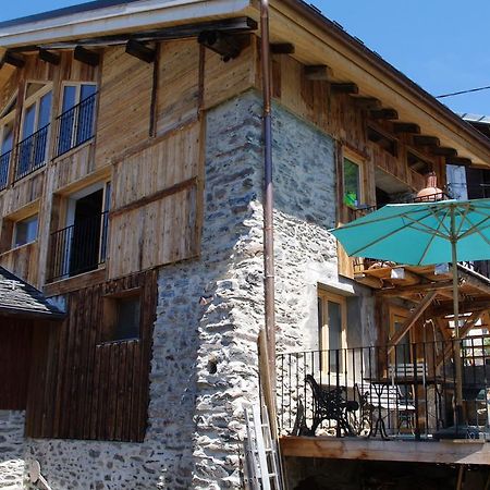 Appartement Dans Chalet De Montagne Bozel Habitación foto